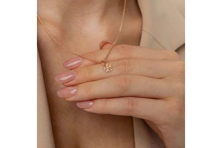 Подвеска Клевер из красного золота без вставок