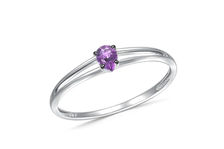 Кольцо из белого золота с аметистом