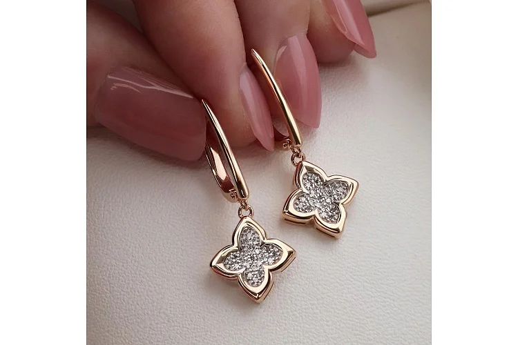 Серьги Клевер из красного золота с 42 бриллиантами