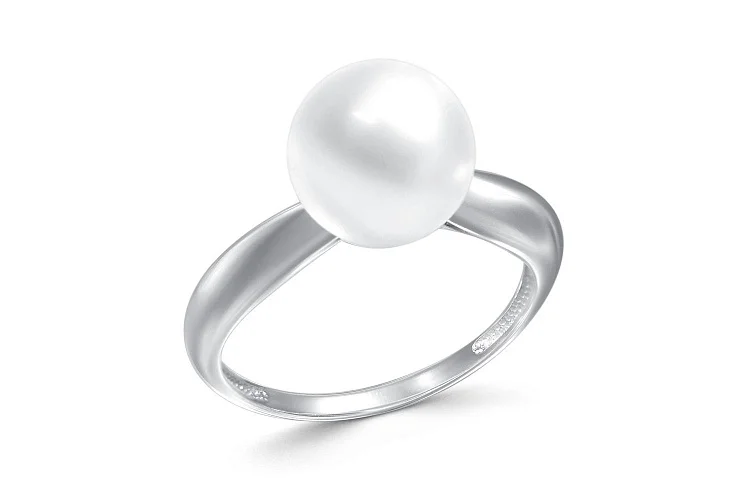 Кольцо из белого золота с жемчугом