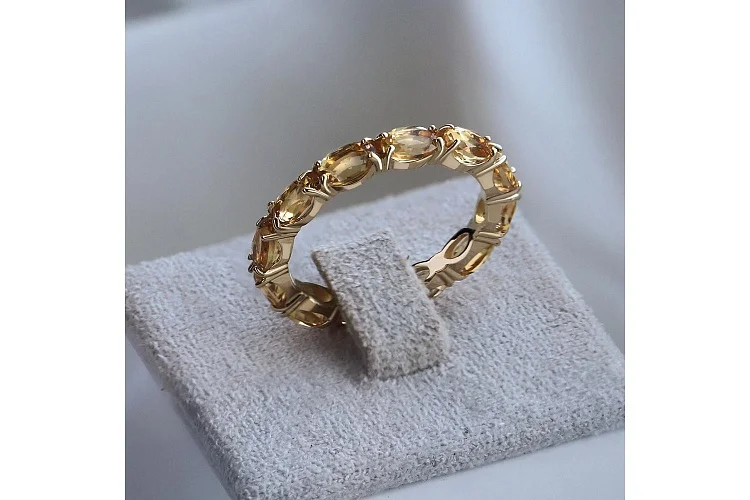 Кольцо Дорожка из жёлтого золота с 12 цитринами
