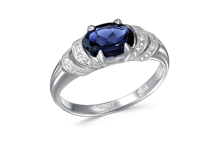 Кольцо из белого золота с сапфиром и 14 бриллиантами