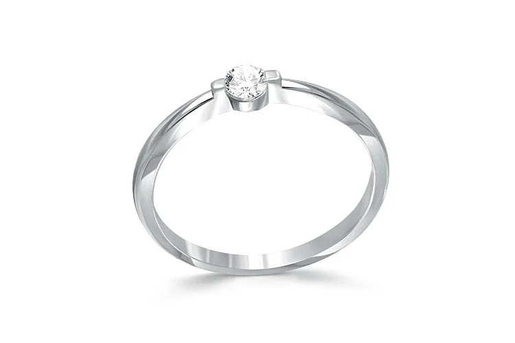 Кольцо из белого золота с бриллиантом