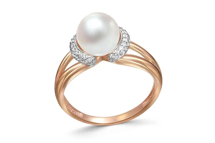 Кольцо из красного золота с жемчугом и 46 фианитами