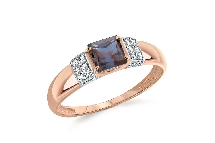 Кольцо из красного золота с александритом и 20 фианитами