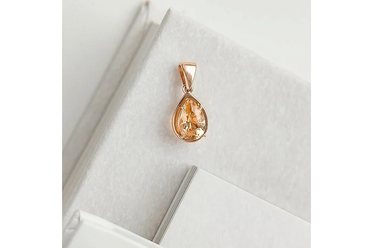 Подвеска из красного золота с цитрином