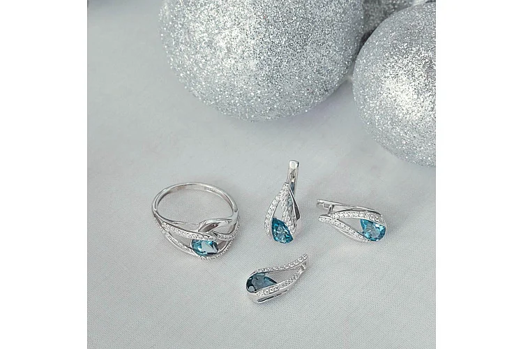 Серьги из белого золота с 2 топазами лондон и 40 фианитами