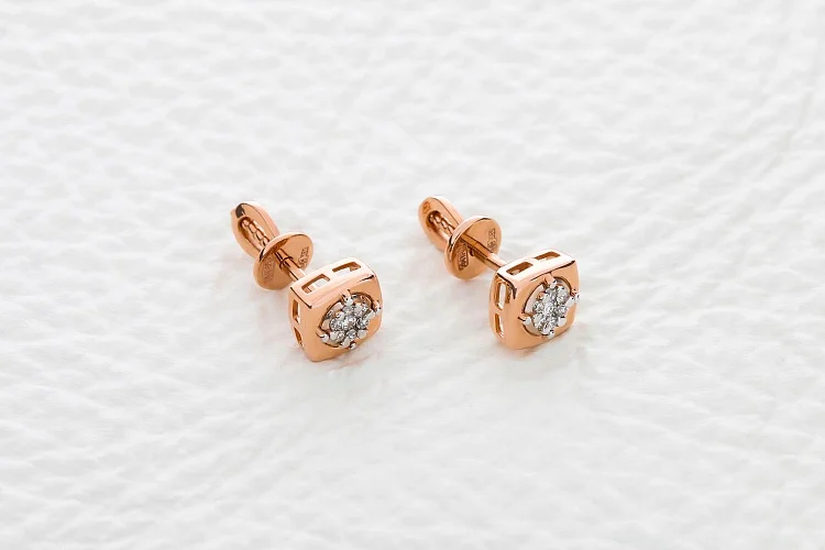 Серьги-пусеты Малинки из красного золота с 14 бриллиантами