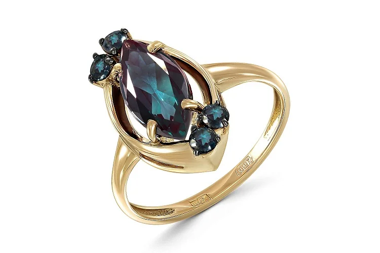 Кольцо из жёлтого золота с 5 александритами
