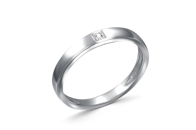 Кольцо из белого золота с бриллиантом