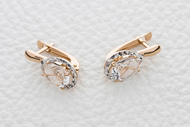 Серьги из красного золота с горным хрусталём