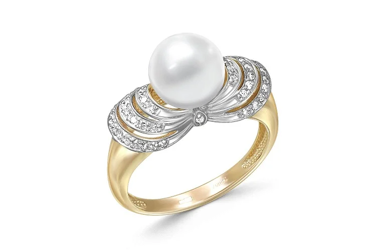 Кольцо из жёлтого золота с жемчугом и 44 бриллиантами