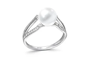 Кольцо из белого золота с жемчугом и 32 фианитами