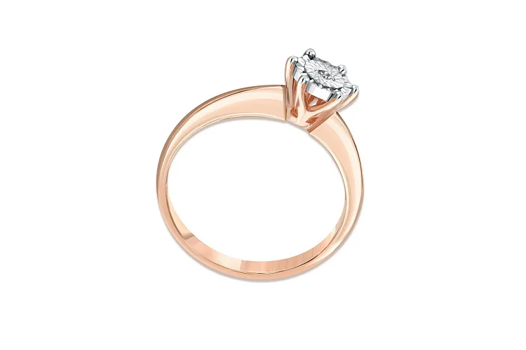 Кольцо из красного золота с бриллиантом