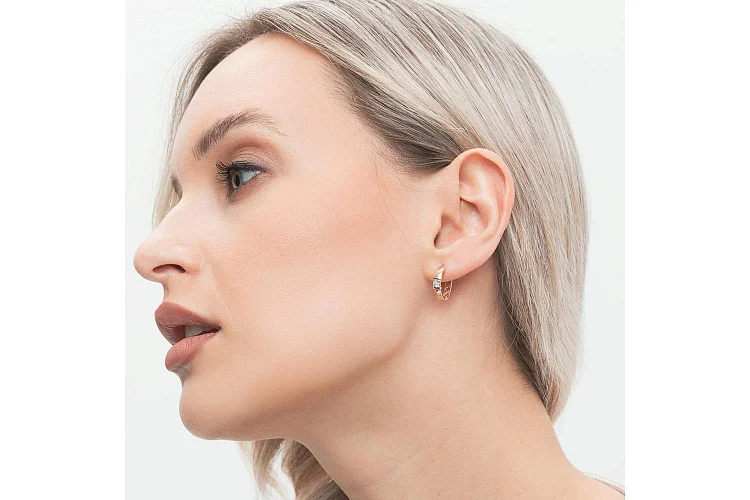 Серьги из красного золота с 2 бриллиантами