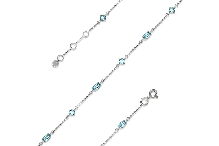 Браслет из белого золота с 8 топазами sky