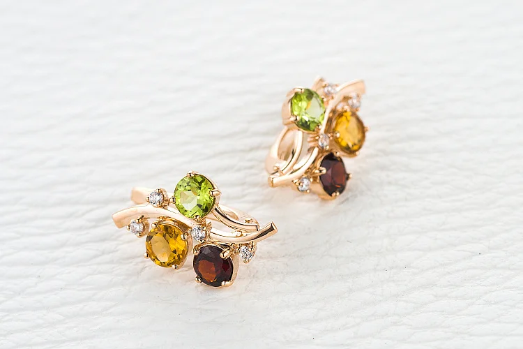 Серьги Цветы из красного золота с гранатами, хризолитами и цитринами