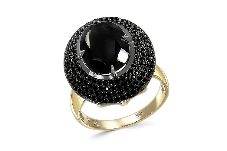 Кольцо из жёлтого золота с агатом и 184 фианитами