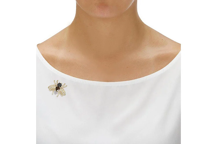 Брошь Пчела из жёлтого золота с раухтопазом и 31 фианитами