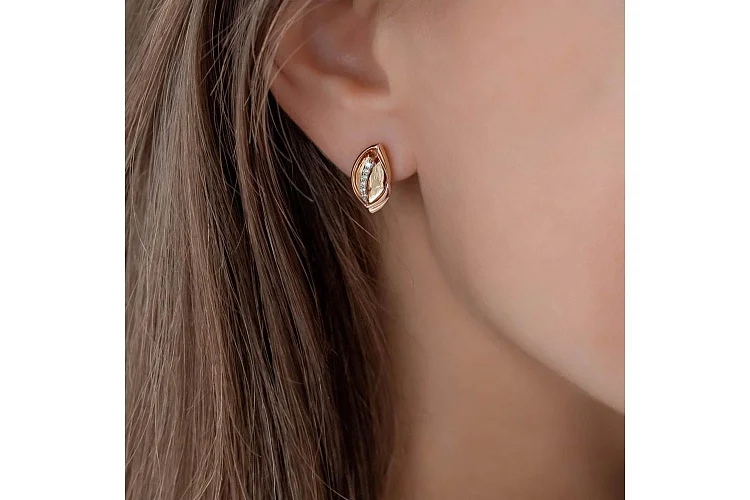 Серьги из красного золота с 12 бриллиантами