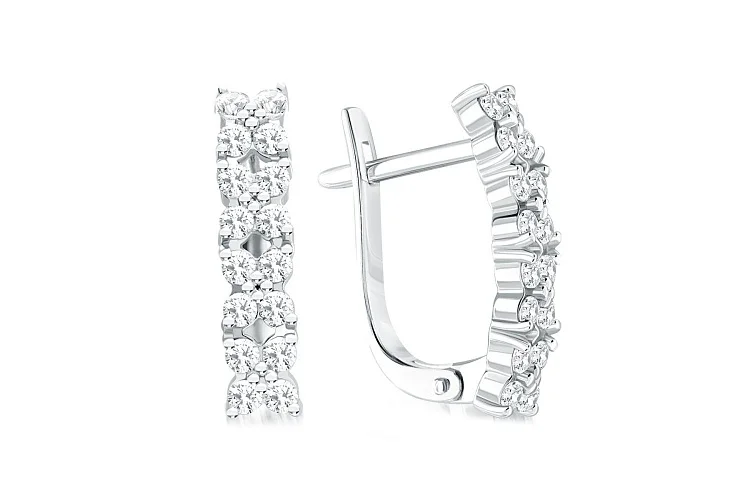 Серьги Цветы из белого золота с 32 муассанитами