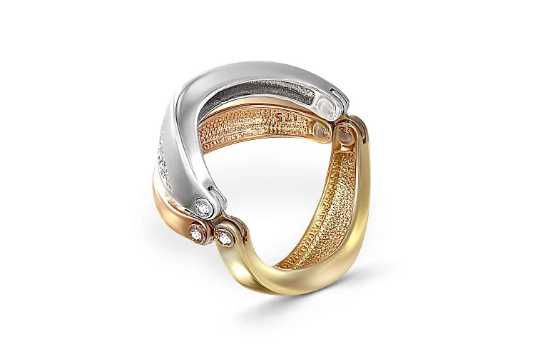 Кольцо из красного золота с 16 фианитами