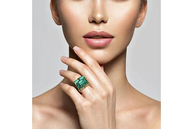 Кольцо из жёлтого золота с кварцем