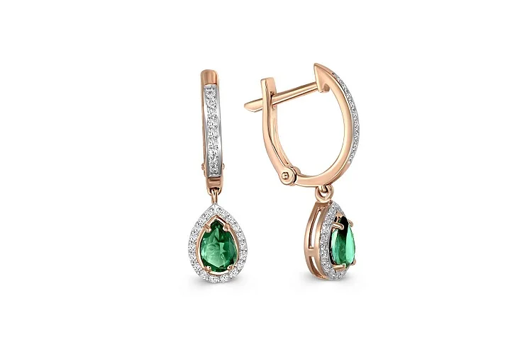 Серьги из красного золота с 2 изумрудами и 54 бриллиантами