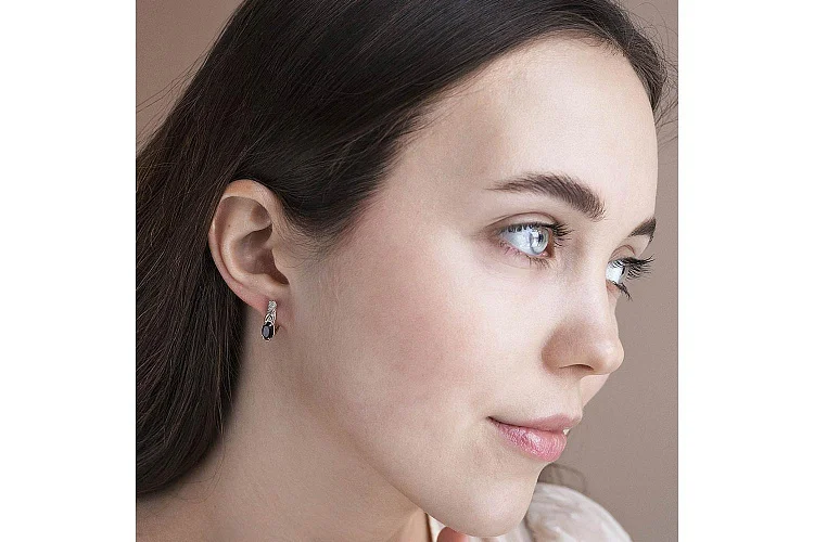 Серьги из жёлтого золота с 2 раухтопазами и 14 фианитами