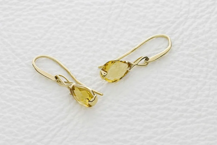 Серьги из жёлтого золота с 2 цитринами