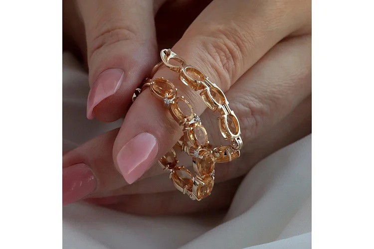 Серьги из жёлтого золота с 16 цитринами и 8 фианитами