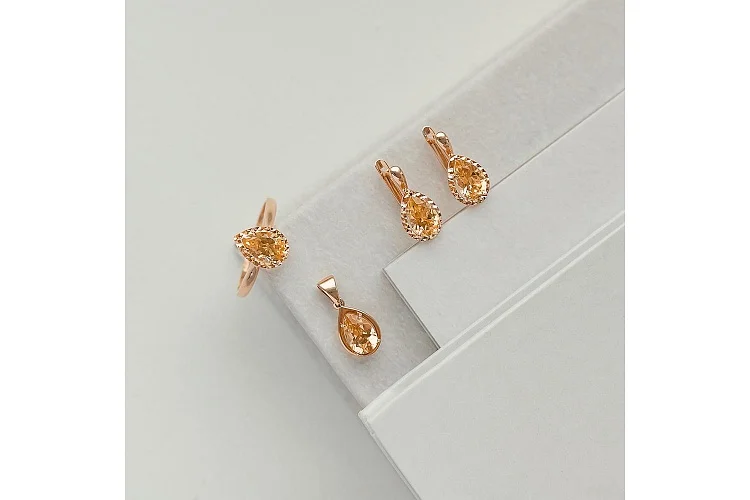 Серьги из красного золота с 2 цитринами
