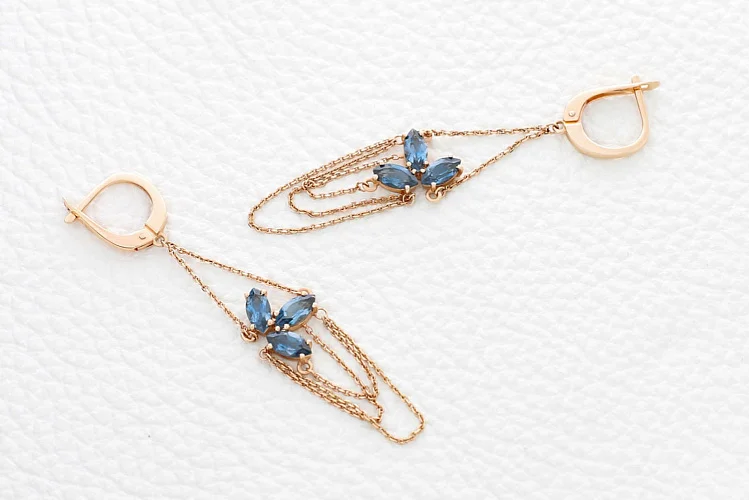 Серьги из красного золота с 6 топазами лондон