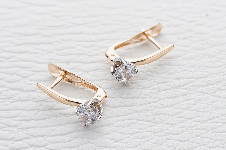 Серьги из красного золота с 2 фианитами