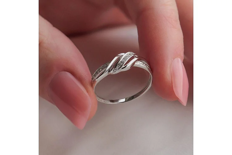 Кольцо дорожка из белого золота с 24 бриллиантами