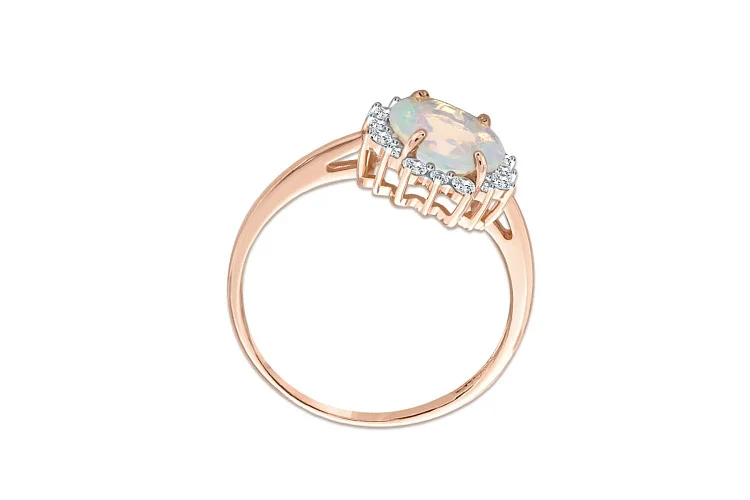 Кольцо из красного золота с опалом и 16 фианитами