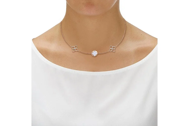 Колье Клевер из красного золота с перламутром и 2 фианитами