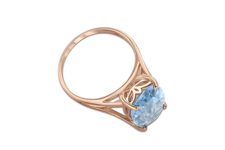 Кольцо из красного золота с топазом sky