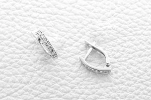 Серьги Дорожки из белого золота с 14 бриллиантами