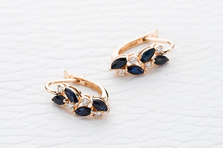 Серьги из красного золота с 8 сапфирами и 8 бриллиантами