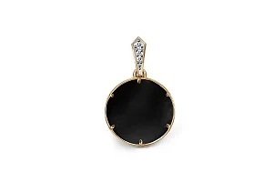 Подвеска круг из красного золота с ониксом и 3 фианитами