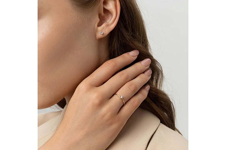 Серьги-пусеты из красного золота с 2 бриллиантами