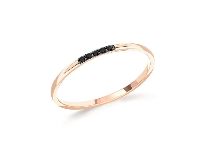 Кольцо из красного золота с 5 фианитами