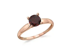 Кольцо из красного золота с гранатом