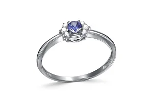 Кольцо из белого золота с 7 фианитами