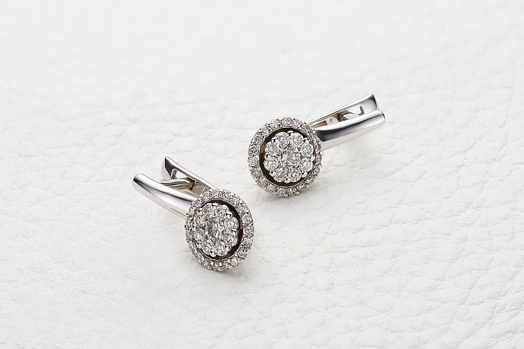 Серьги Малинки из белого золота с 56 бриллиантами