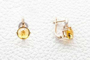 Серьги из красного золота с 18 цитринами
