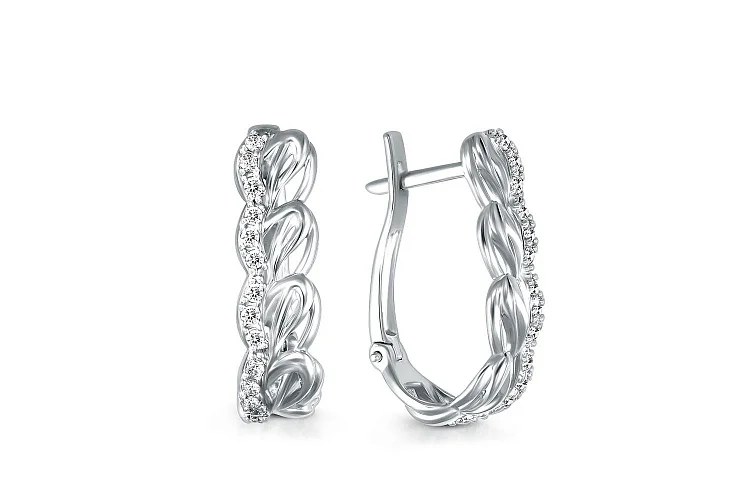 Серьги из белого золота с 32 фианитами