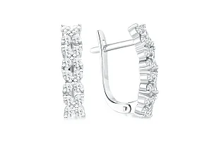 Серьги Цветы из белого золота с 32 муассанитами