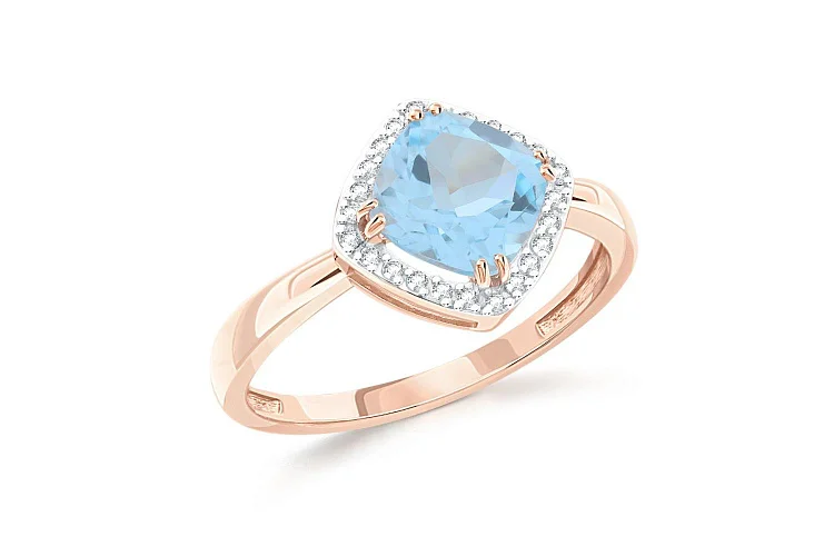 Кольцо из красного золота с топазом sky и 24 фианитами